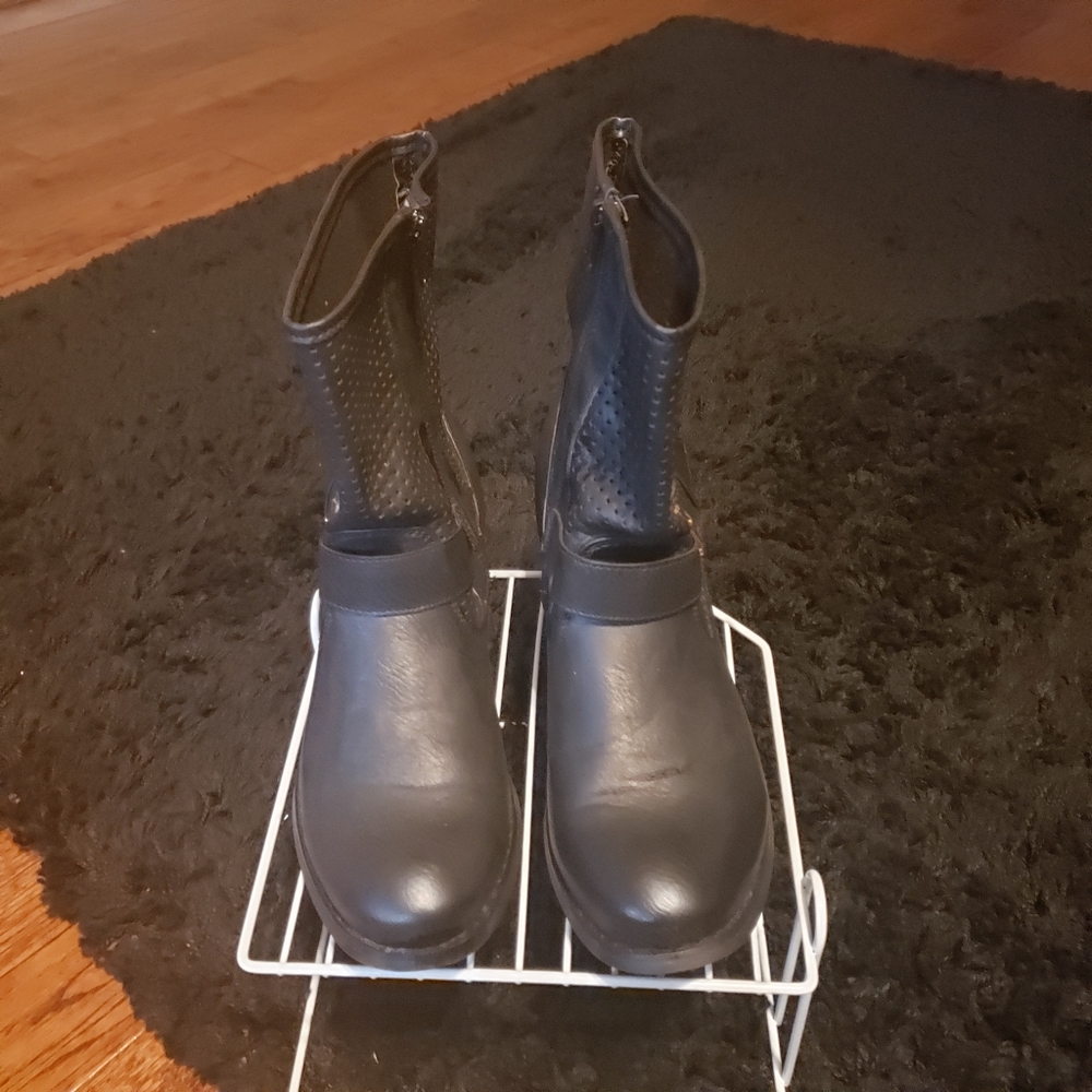 Black Short motorcycleboot